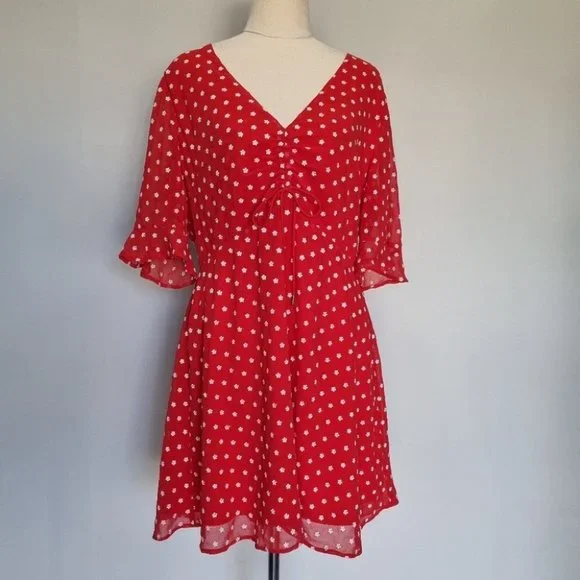 Finders Keepers Blossom Red & White Floral Embroidered Mini Dress Size XL - Picture 2 of 8
